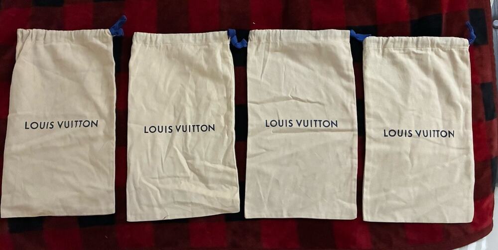 Louis Vuitton Beige Drawstring Dust Bags Set of 4 with Blue Logo Accent 16x9